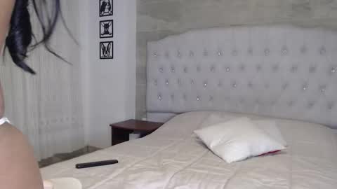 Snapshot of seleena__ chatting on 02.09.25 seleena__ online show from 02.09.25