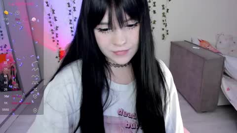 Snapshot of selena___cute chatting on 03.04.25 Selena online show from 03.04.25