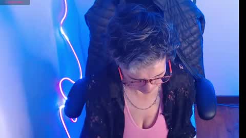 Selena online show from 05.01.26