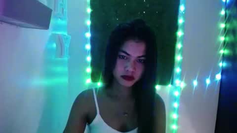 selena_fox2000 online show from 04.16.26
