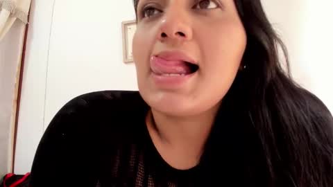 Snapshot of selena_jhonson1 chatting on 10.14.25 Karen online show from 10.14.25