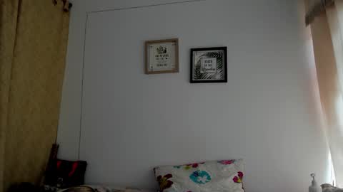 Snapshot of selena_jhonson1 chatting on 12.21.25 Karen online show from 12.21.25