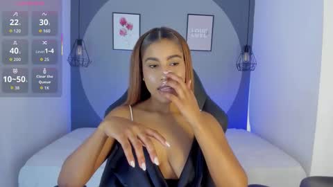 Selena online show from 10.29.25