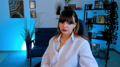 Selena ntmy online show from 01.14.25