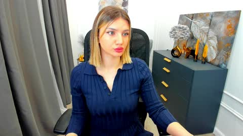selenaemoore online show from 03.26.26