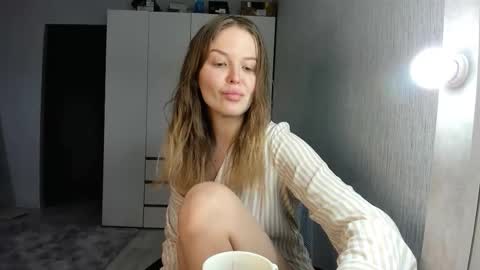 selenagentle online show from 02.02.26