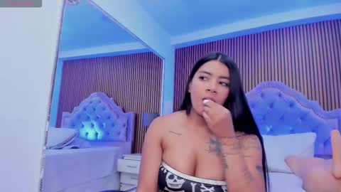 selenastonne online show from 12.05.25