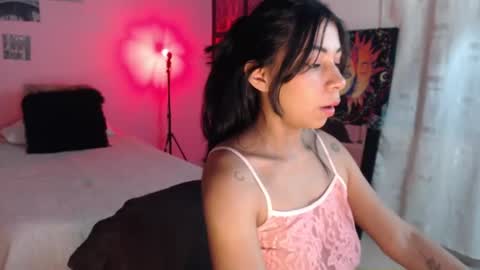 Snapshot of selene_gils chatting on 12.10.24 nathy online show from 12.10.24