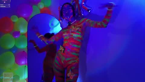  Sel Your Little butterfly  online show from 03.04.25