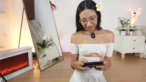 Snapshot of selene_starkk chatting on 02.03.26 Sel Your Little butterfly online show from 02.03.26