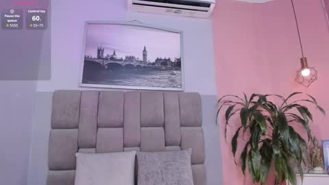 Snapshot of selene_tylor_ chatting on 12.20.25 Selene online show from 12.20.25