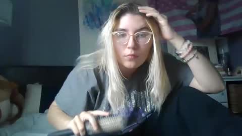 Snapshot of selenebaby chatting on 12.01.24 Selene online show from 12.01.24