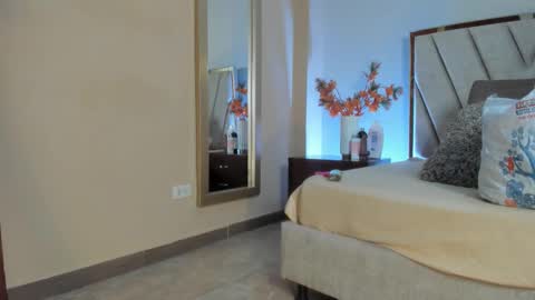 Selene Lujan online show from 01.07.26