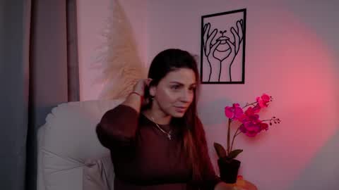 Selene Nova online show from 04.16.26