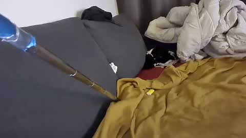 Snapshot of selfiepicdump chatting on 12.17.24 Julian Kinky Bi-guy online show from 12.17.24