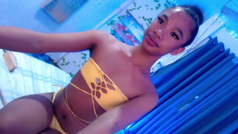 Snapshot of selfsuckercum69 chatting on 01.06.25 Jessy online show from 01.06.25