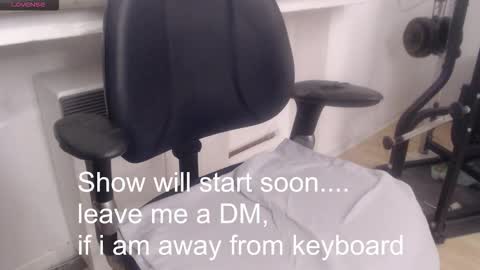 Snapshot of selfsuckermbb chatting on 11.14.25 selfsuckermbb online show from 11.14.25