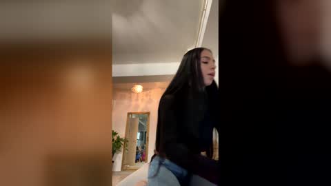 Selin online show from 12.05.25