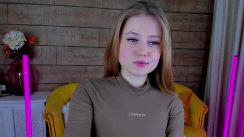 SelinSwarovski online show from 02.22.25