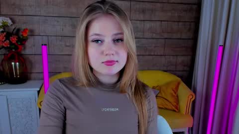 SelinSwarovski online show from 02.22.25