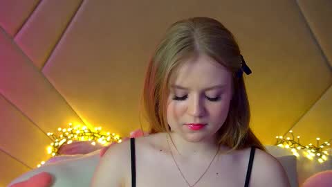 SelinSwarovski online show from 02.27.25