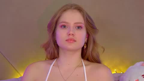 SelinSwarovski online show from 09.17.25