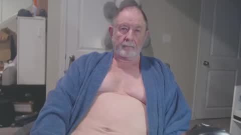 Snapshot of selkie2s chatting on 12.07.24 selkie2s online show from 12.07.24