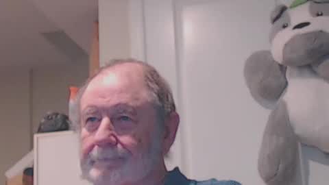 Snapshot of selkie2s chatting on 03.02.25 selkie2s online show from 03.02.25