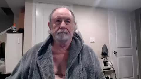 Snapshot of selkie2s chatting on 03.08.26 selkie2s online show from 03.08.26