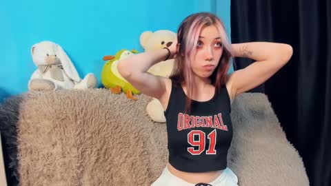 Mindy online show from 12.24.24