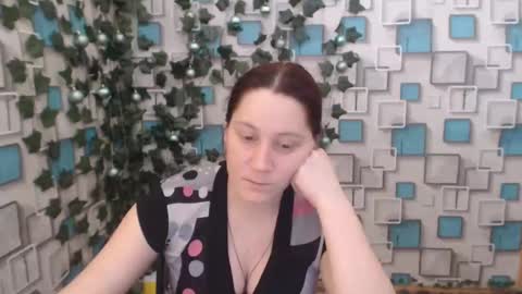 Snapshot of sellavix chatting on 01.11.25 Sellavix online show from 01.11.25