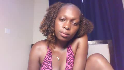 Snapshot of sellinprencess2 chatting on 03.19.26 verah online show from 03.19.26