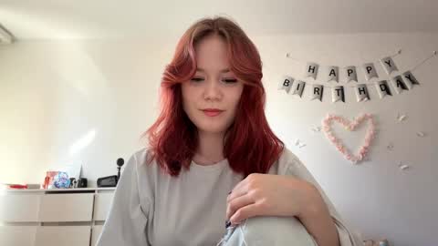 Snapshot of selmacalumag chatting on 04.05.26 Lily online show from 04.05.26