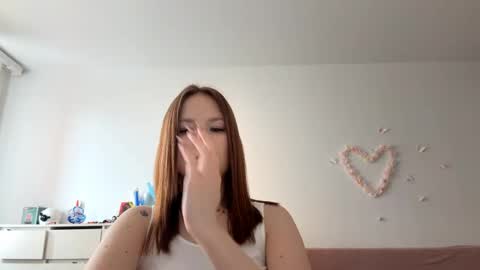 Lily online show from 05.16.26