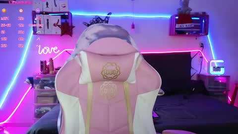 Snapshot of selvaggia_del_caribe chatting on 12.18.24 Selvaggia Del Caribe online show from 12.18.24