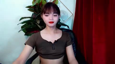 sensational_yeng online show from 11.06.25