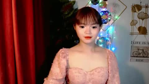 sensational_yeng online show from 12.19.25