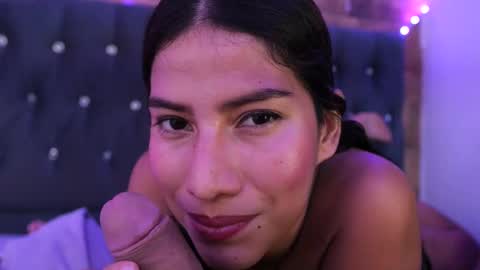 senssual_goddess online show from 11.17.25