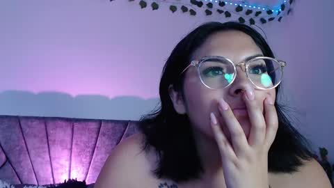 Camille and sophie online show from 02.27.25