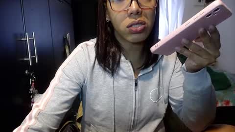 Snapshot of sensual_natalie chatting on 01.05.25 sensual_natalie online show from 01.05.25