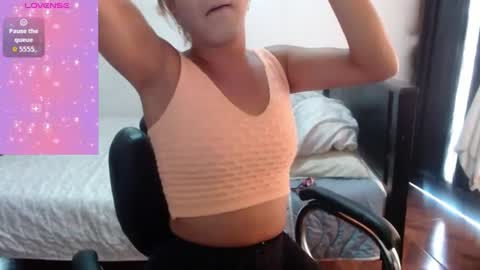 Snapshot of sensual_natalie chatting on 07.10.26 sensual_natalie online show from 07.10.26