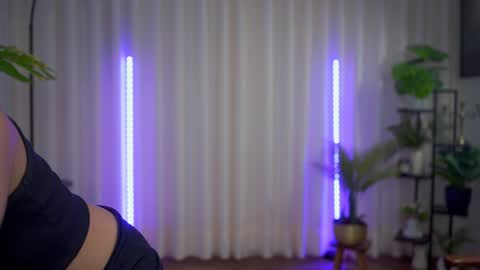 Maria- OF sensual bee online show from 12.10.24