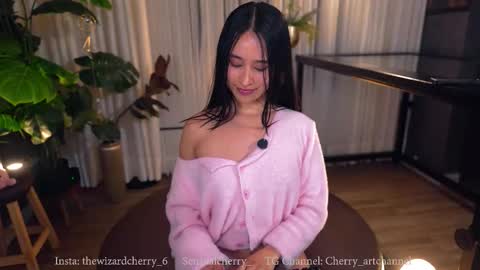 Maria- OF sensual bee online show from 02.07.26