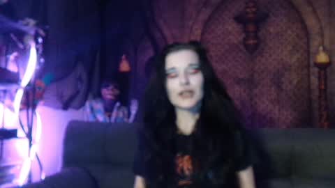 Snapshot of seraphinmunster chatting on 10.15.25 Seraphin Munster online show from 10.15.25