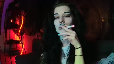 Snapshot of seraphinmunster chatting on 10.17.25 Seraphin Munster online show from 10.17.25