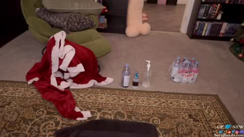 SeraReads online show from 12.16.24