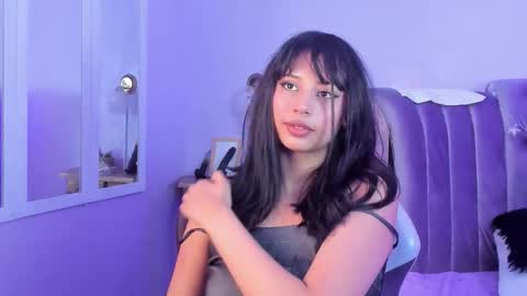 Snapshot of seren_bleck chatting on 11.08.25 Seren Follow me online show from 11.08.25