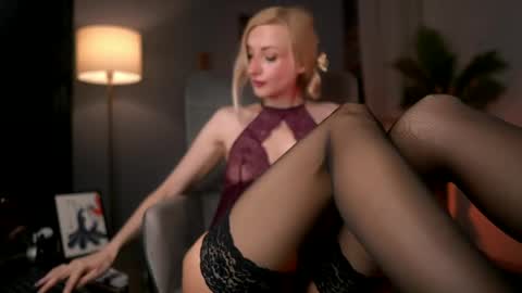 SerenaGrant online show from 04.14.26