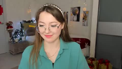 Ophelia online show from 01.13.25