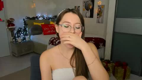 Ophelia online show from 01.13.25